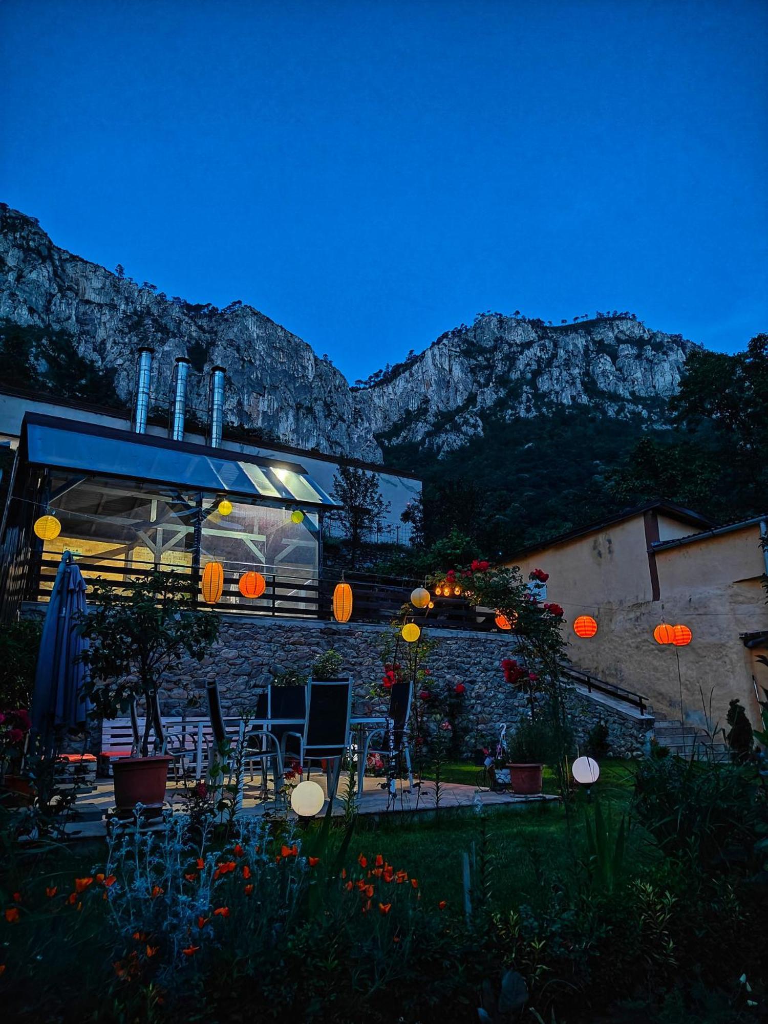 Casa Miclau Apartment Băile Herculane Exterior photo