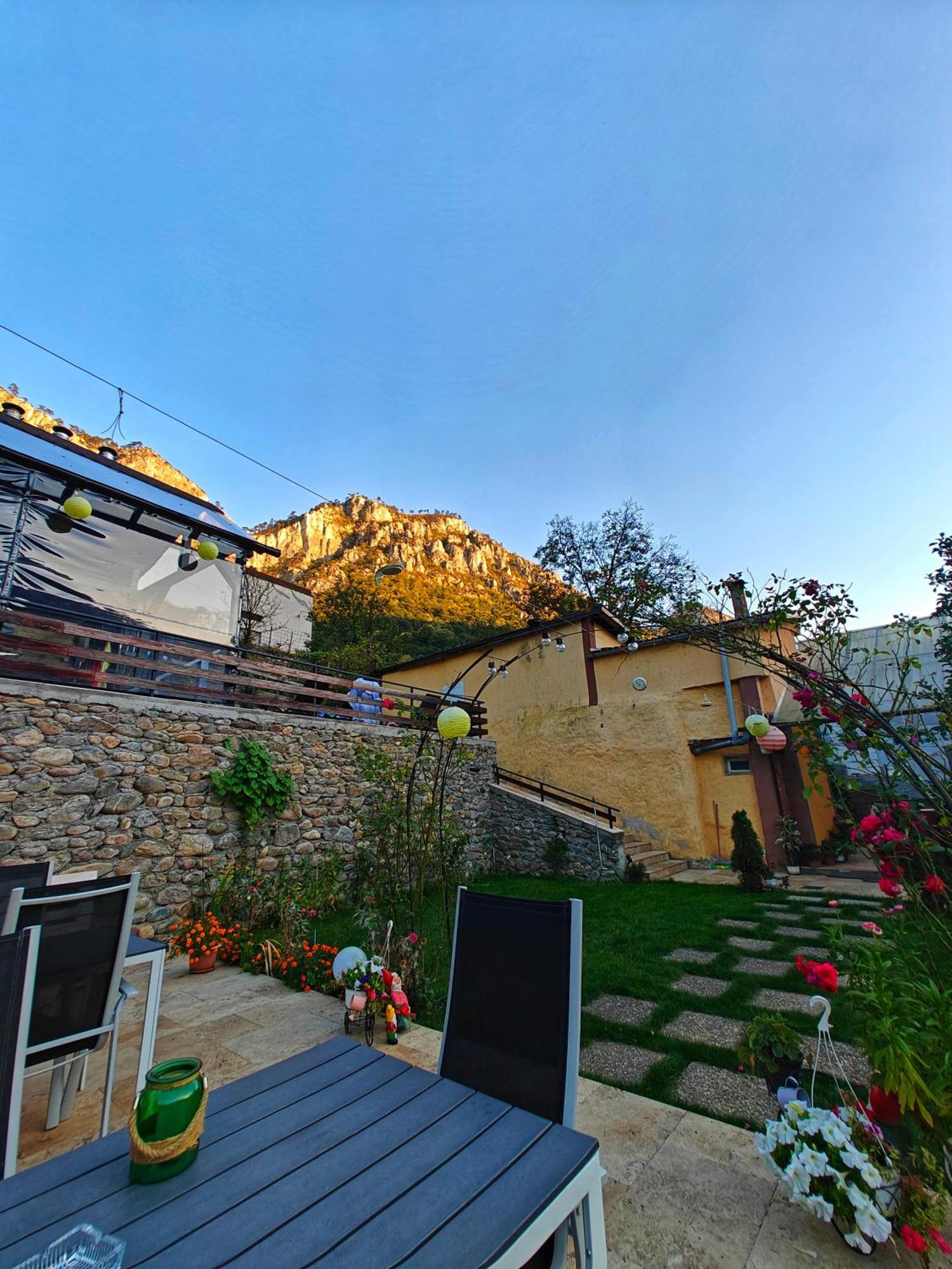 Casa Miclau Apartment Băile Herculane Exterior photo